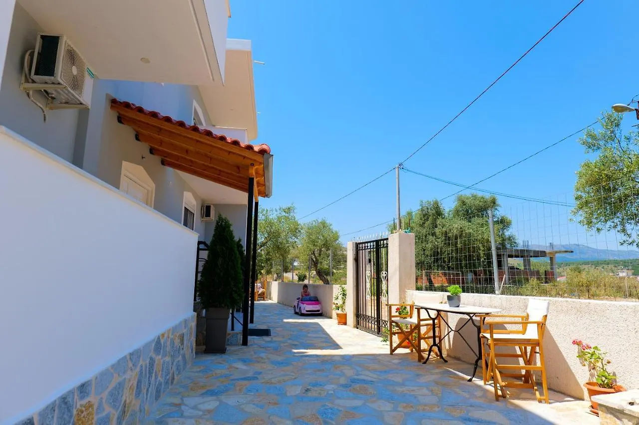 Guest house Vila Lejla Ksamil Albania