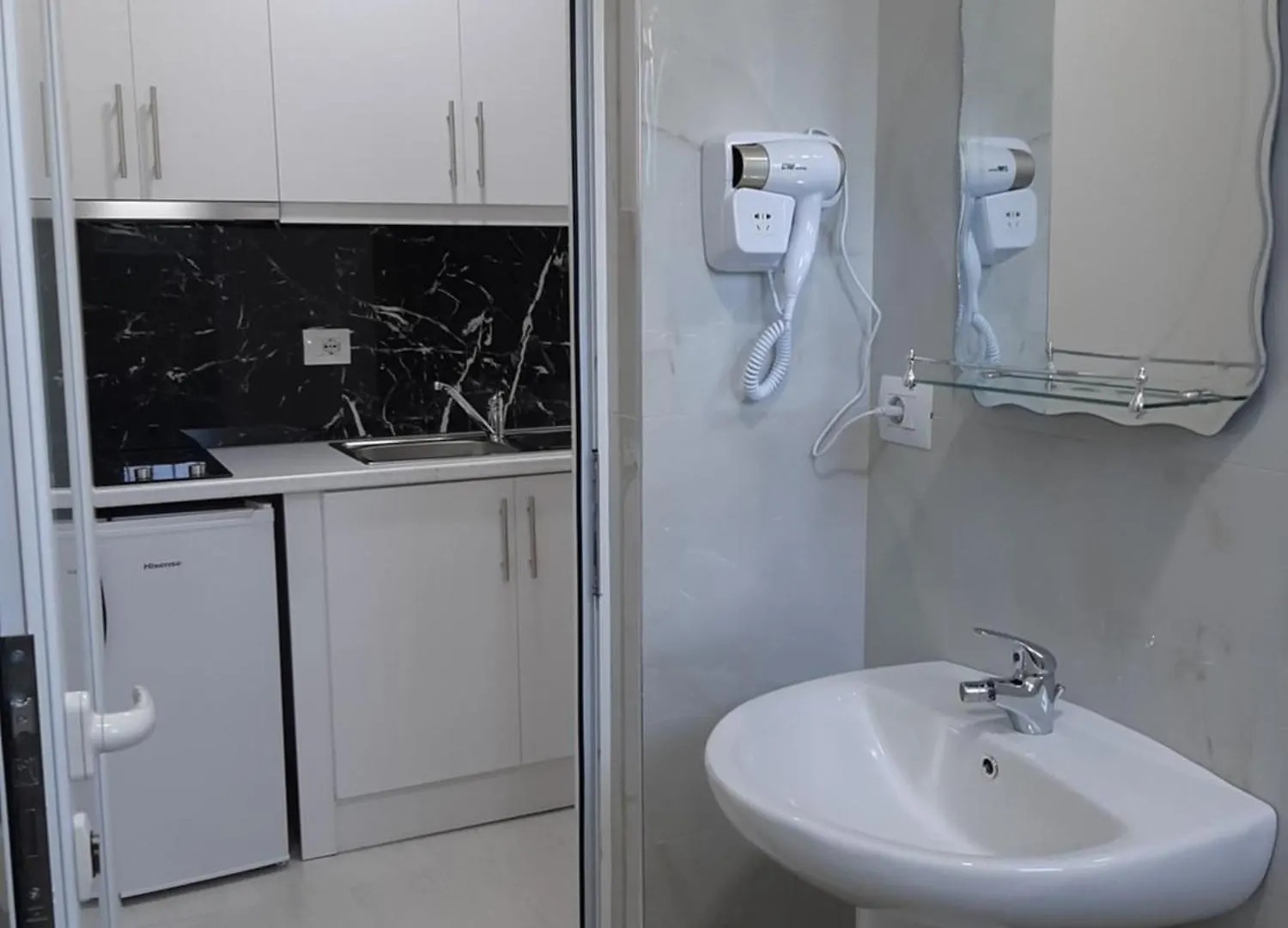 Guest house Vila Lejla Ksamil Albania